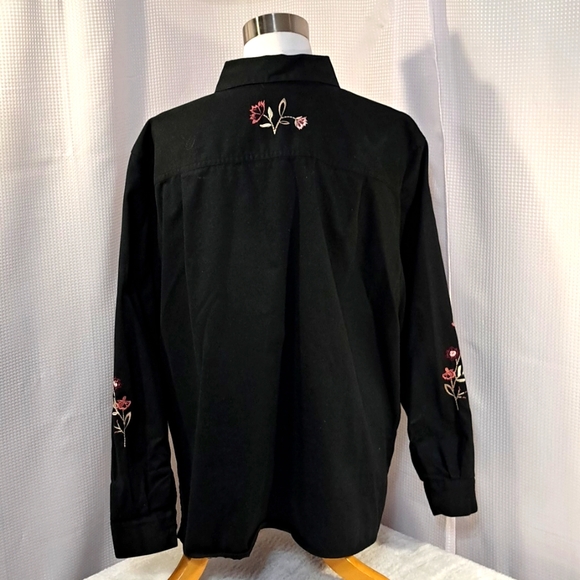 EUC Bechamel Woman's Button Down Shirt - Picture 2 of 8